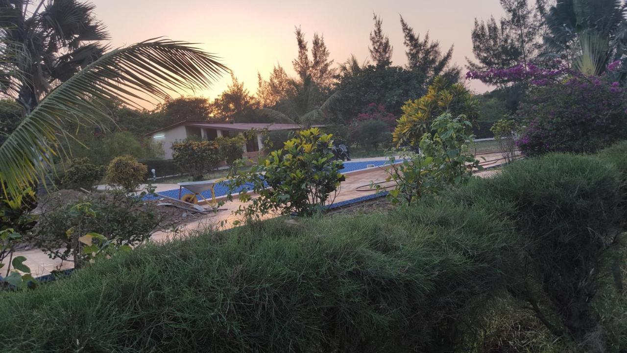 Yuna Village Garden Resort Tubaya Eksteriør bilde