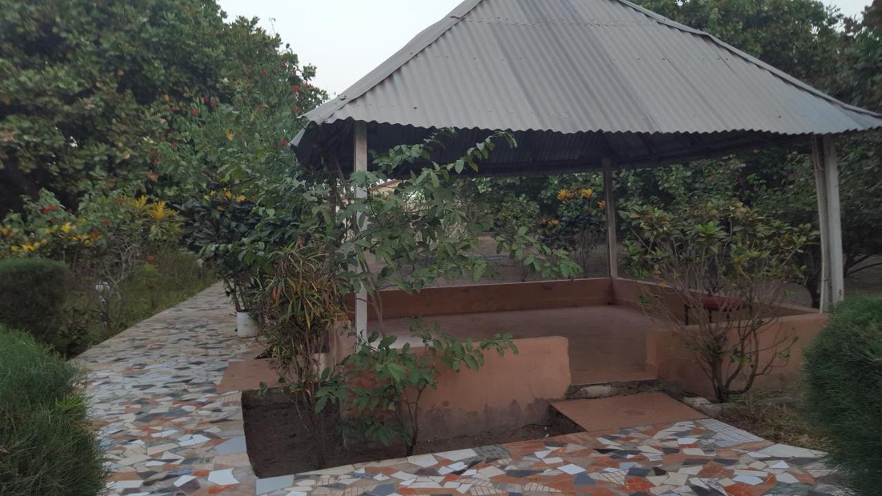 Yuna Village Garden Resort Tubaya Eksteriør bilde